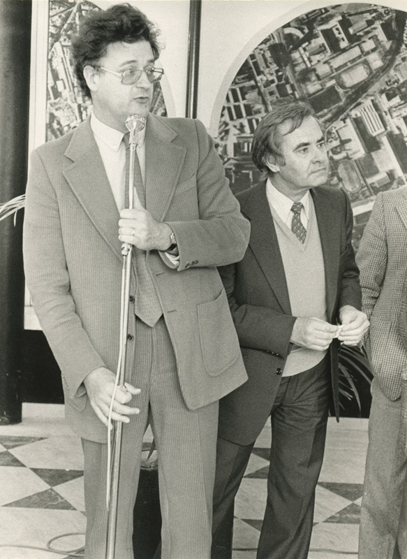 Antigone : Georges Frêche et Raymond Dugrand