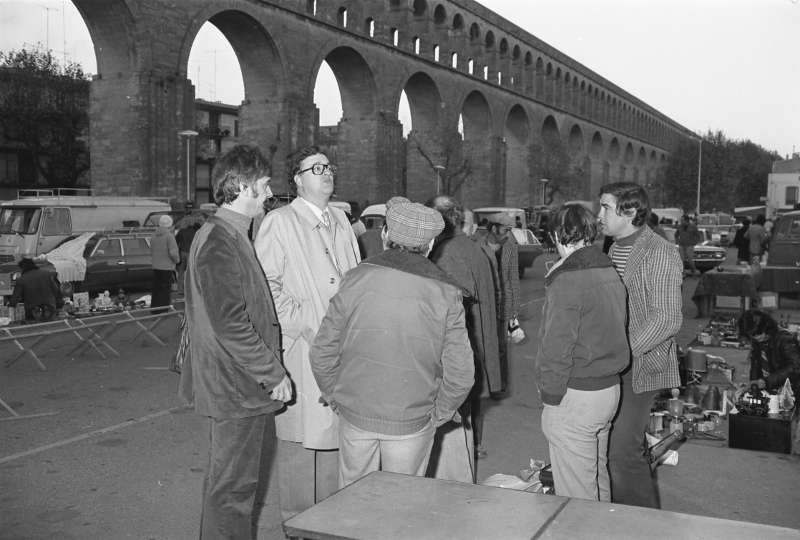 Marché aux puces des Arceaux